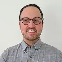 Daniel Lombardi Headshot